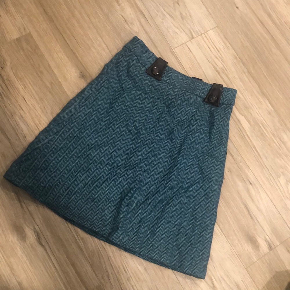 A line skirt